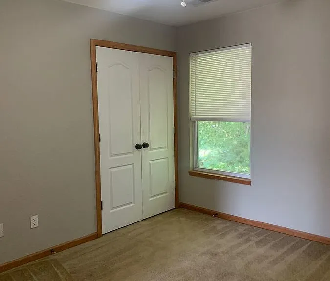 1626 NW Jordan Ct — Photo 10