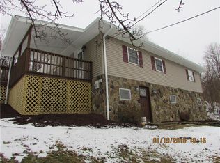 2098 White Cloud Rd, Leechburg, PA 15656