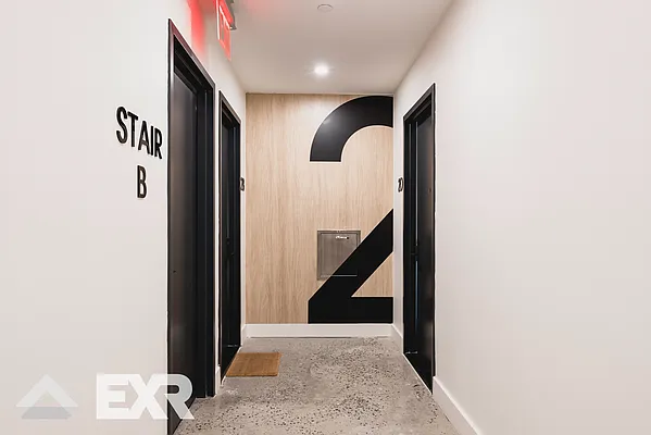 Rented by EXR | media 27