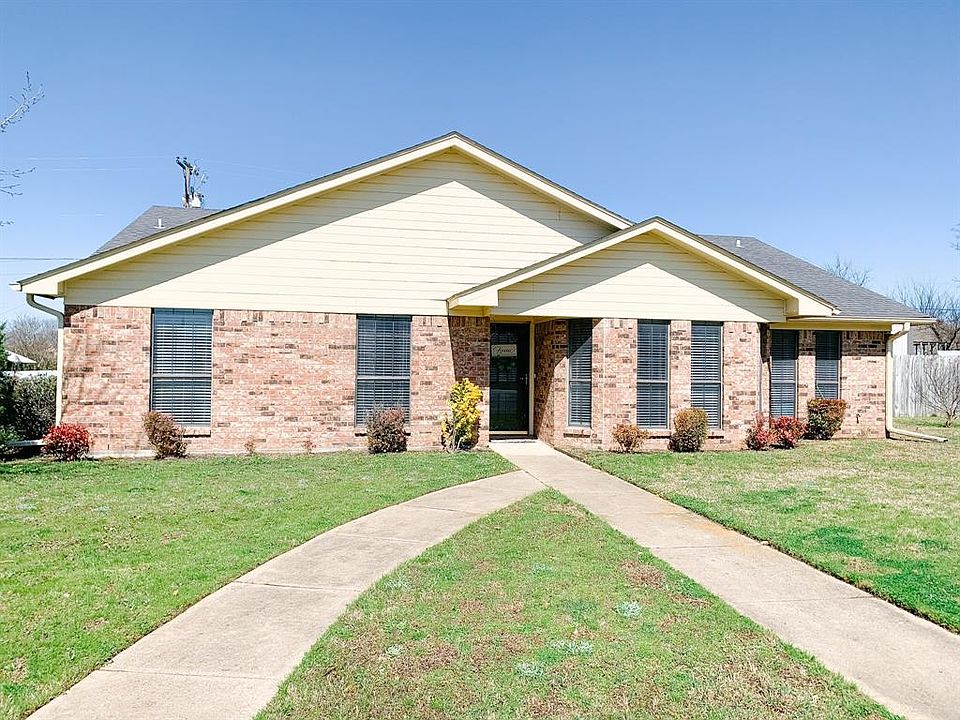 1st image of 1008 Kayla Ct