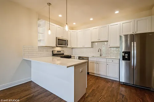 4259 N Mozart St #3 Photo 1