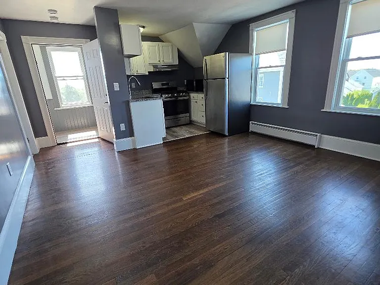 42 Mott St #1 — Photo 3