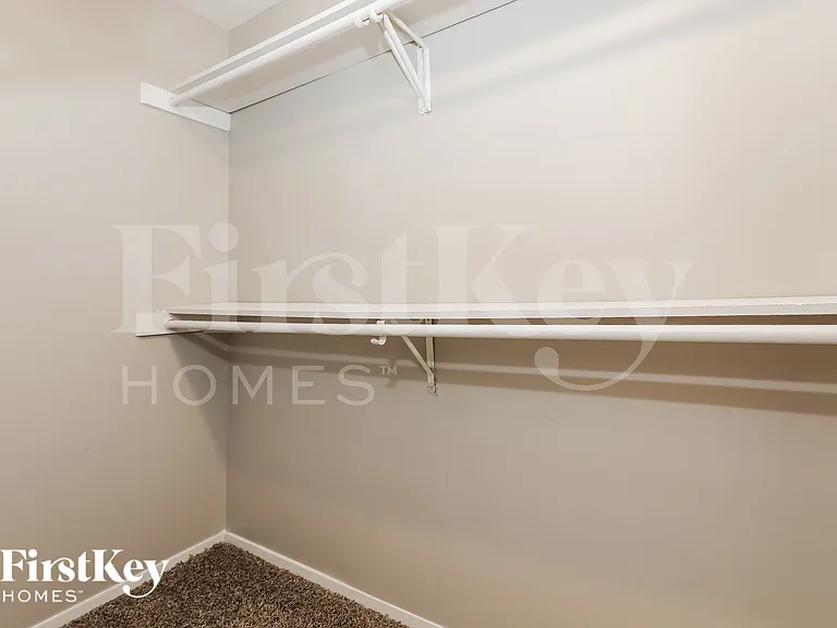 206 Red Oak Dr — Photo 10