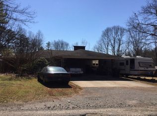 589 Ridge Ln, Wilkesboro, NC 28697