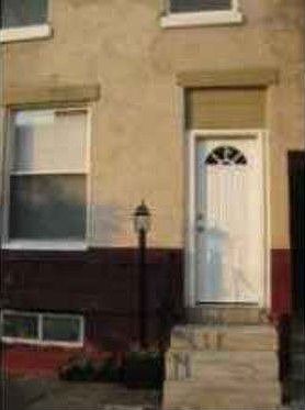 1st image of 2641 E Somerset St