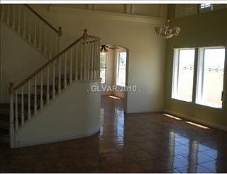 2nd image of 3482 Hera St