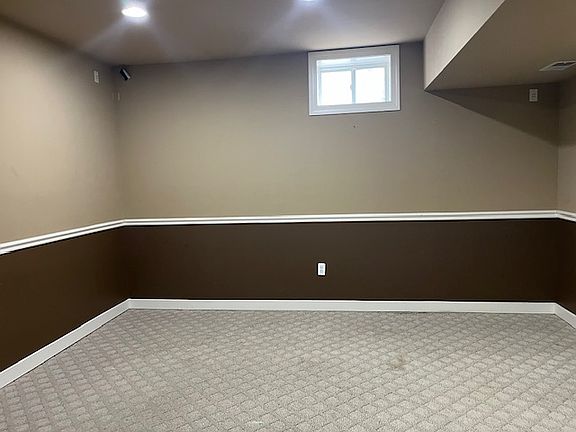 4th image of 2991 Myrtlewood Dr