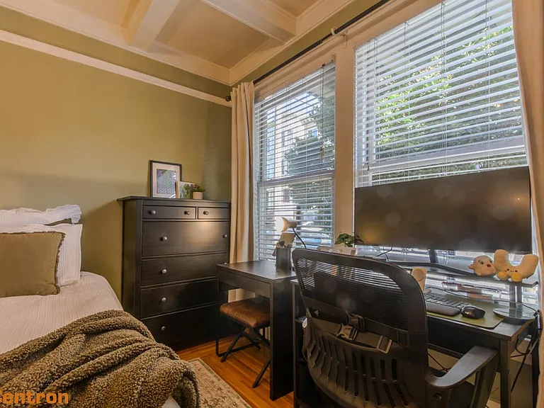 1660 Sacramento St #1A — Photo 3