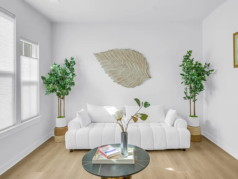 2107 Bluet Dr — Photo 10