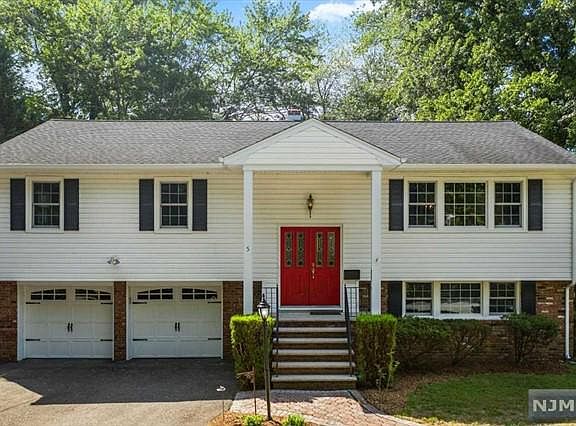 3rd image of 5 Nugent Pl