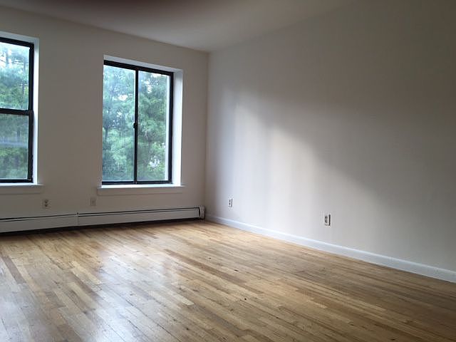 2nd image of 190 Avenue B APT 2B