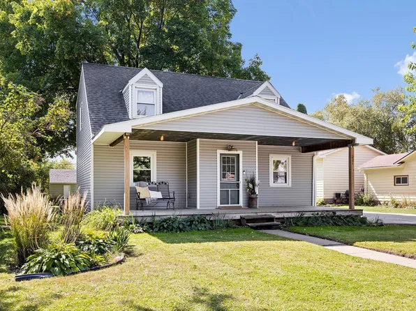 221 Park St E, New Germany, MN 55367