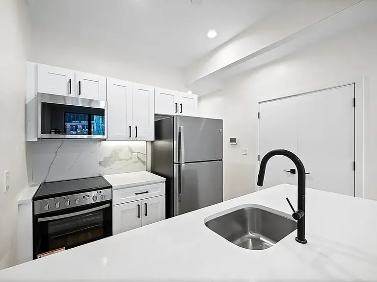 463 W 125th St #4A — Photo 6