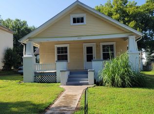 1421 E 2nd Ave, Winfield, KS 67156