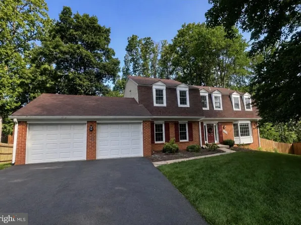 2604 Mountain Laurel Pl, Reston, VA 20191