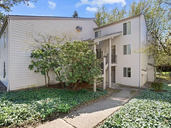 11742 SW Boones Bend Dr, Beaverton, OR 97008