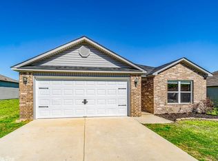 114 Sunflower Ln, Beebe, AR 72012