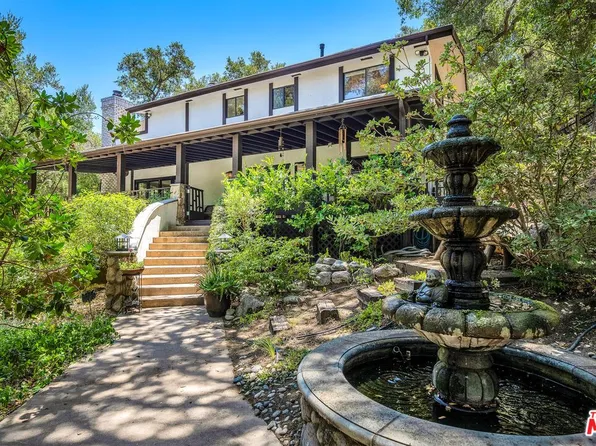 805 Malibu Meadows Dr, Calabasas, CA 91302