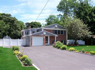 1925 Julia Goldbach Ave, Ronkonkoma, NY 11779