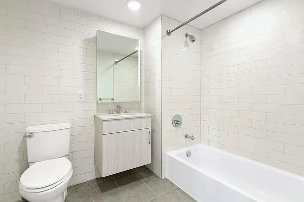 Rented by REAL New York | media 16