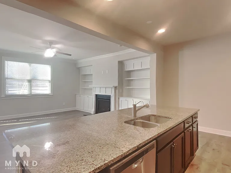 3570 Faulkner St — Photo 9