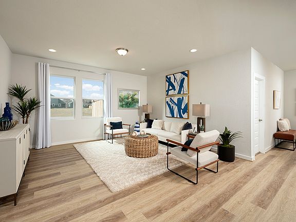 3rd image of 116 Cherry Blossom Ln