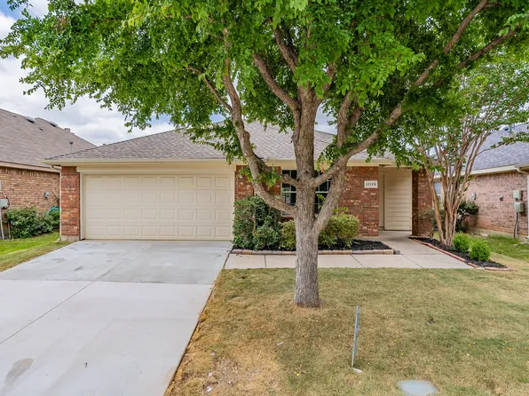 12129 Angel Food Ln, Fort Worth, TX 76244