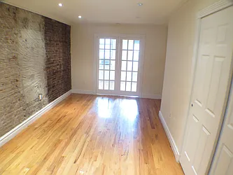 Rented by Glasser Realty LLC