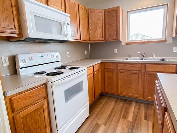 5th image of 9635 Boone Ct