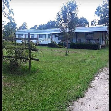 4th image of 27953 Cambridge Blvd #E