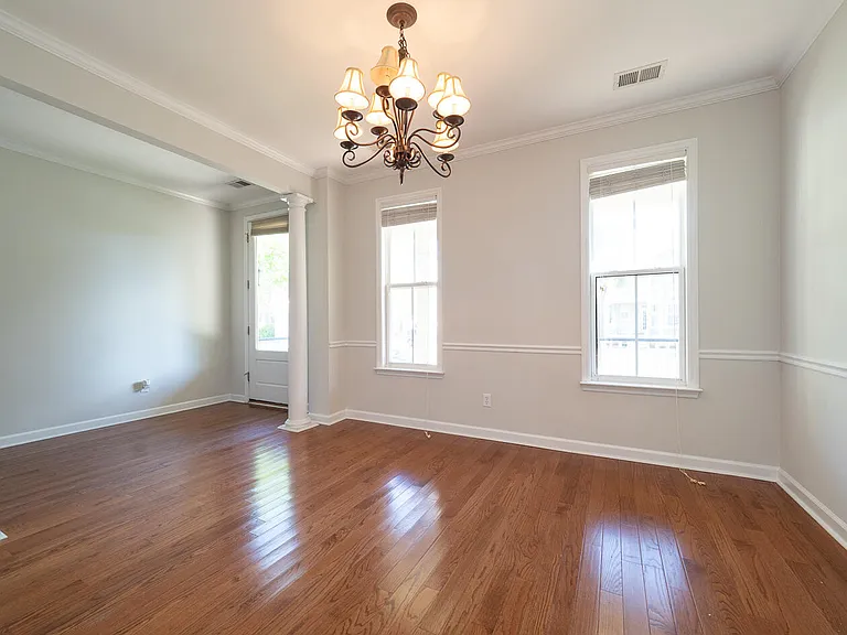 3040 Treadwell St — Photo 6