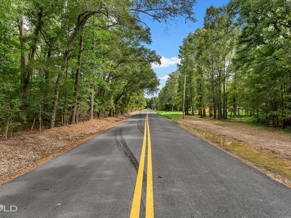 470 Pine Hill Rd, Elm Grove, LA 71051