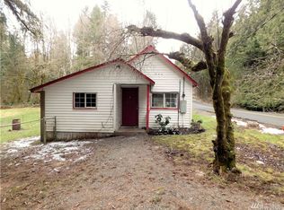 220 Elwood Rd, Castle Rock, WA 98611