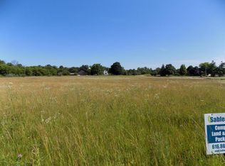 15621 Barber Creek Ave, Kent City, MI 49330