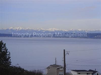 2nd image of 2705 Soundview Dr W