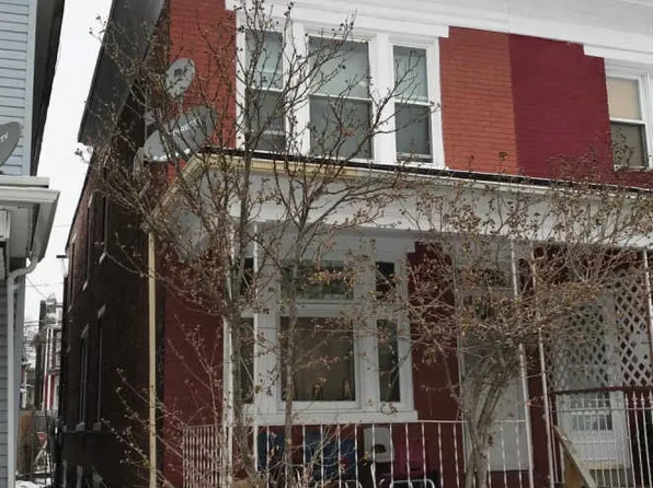 1822 Park St, Harrisburg, PA 17103