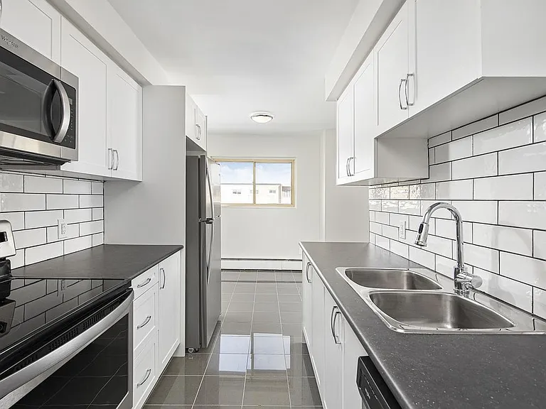 321 Marland Ave — Photo 6