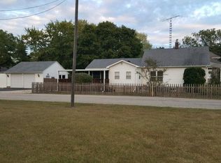 261 E Union St, Seneca, IL 61360