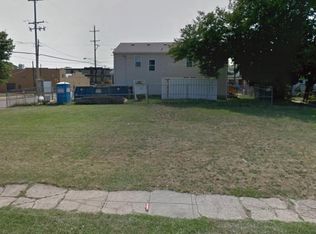 810 E 9th St, Chester, PA 19013