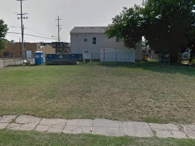 810 E 9th St, Chester, PA, 19013