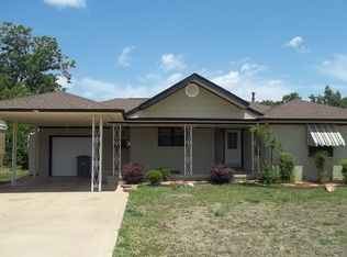 2703 NW Arlington Ave, Lawton, OK 73505