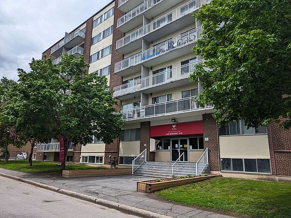 2nd image of 1435 Morisset Ave #3-Bedroom