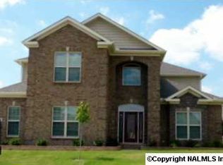 107 SE Windflower Cir, Huntsville, AL 35824