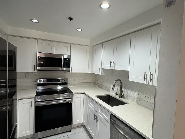 532 Commonwealth Ave — Photo 3