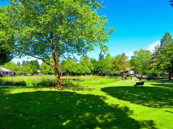 11400 NE 132nd St APT L206