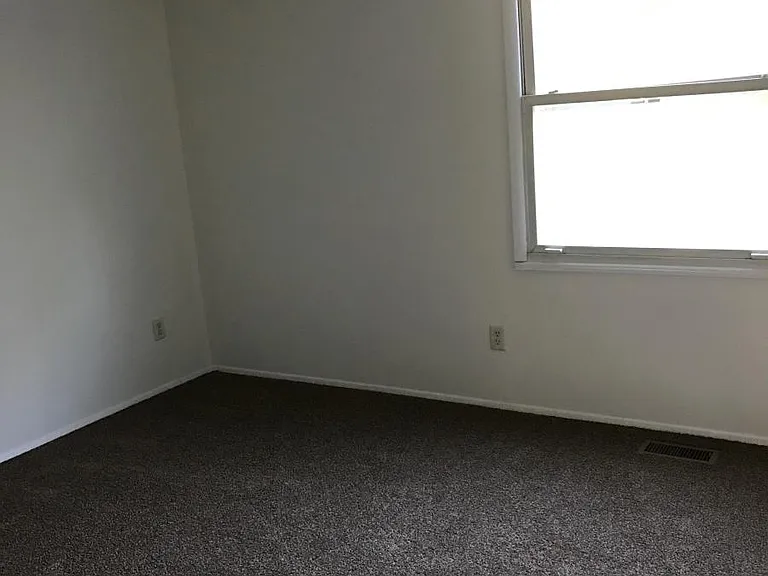 16 Rampart St — Photo 6