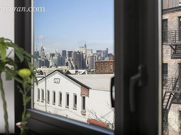 4th image of 70 Berry St #4A