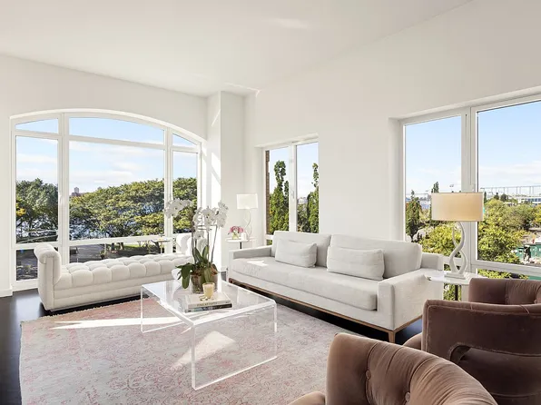 400 W 12th St APT 4J, New York, NY 10014