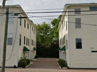 1113 S Birdneck Rd, Virginia Beach, VA 23451