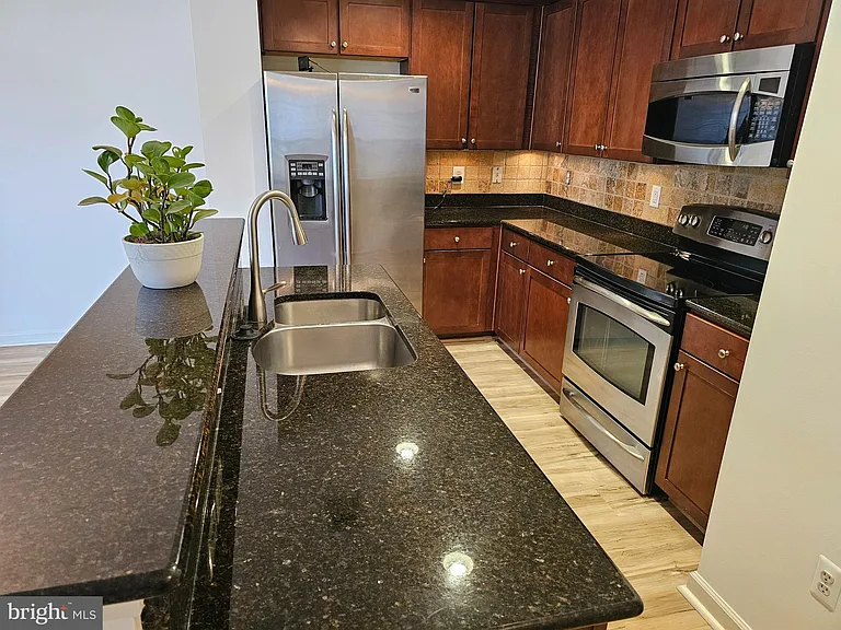 922 Pine Forest Ln #1811 — Photo 10